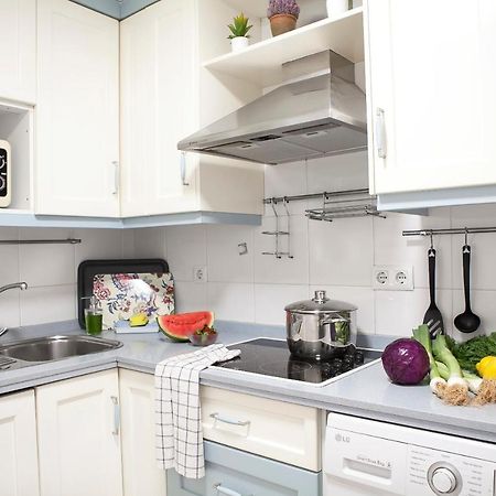 Apartamentos Rg Arenal II Sevilla Kültér fotó