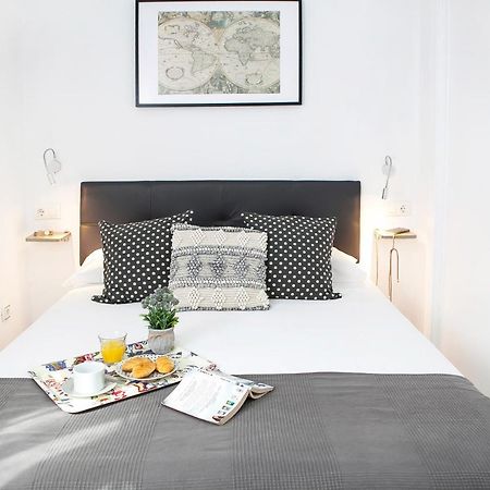 Apartamentos Rg Arenal II Sevilla Kültér fotó