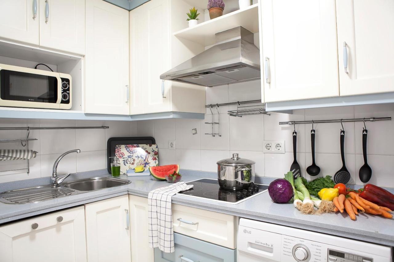 Apartamentos Rg Arenal II Sevilla Kültér fotó